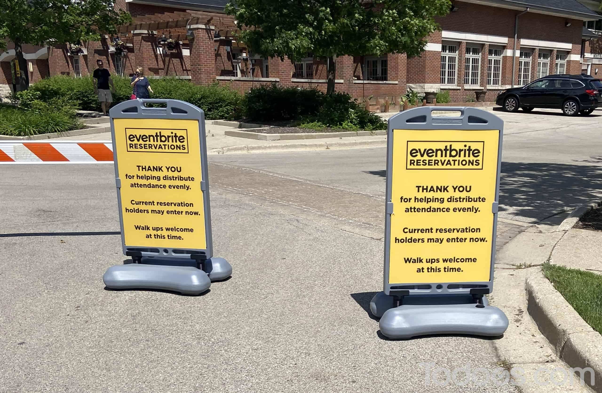 Wind Sign II Keeps Your Signs Upright Even At 60 MPH