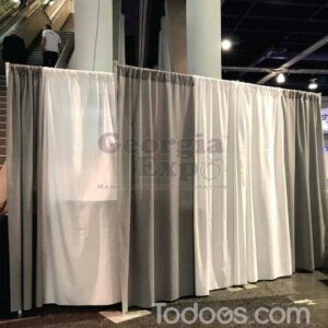 Georgia Expo Banjo Drapes is a top pick for trade show decorators and exhibitors to add a traditional touch to their trade show booth!