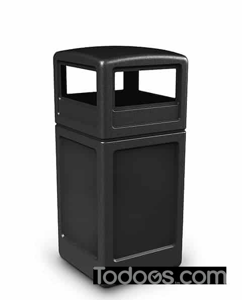 PolyTec™ Trash Container Black, dome lid