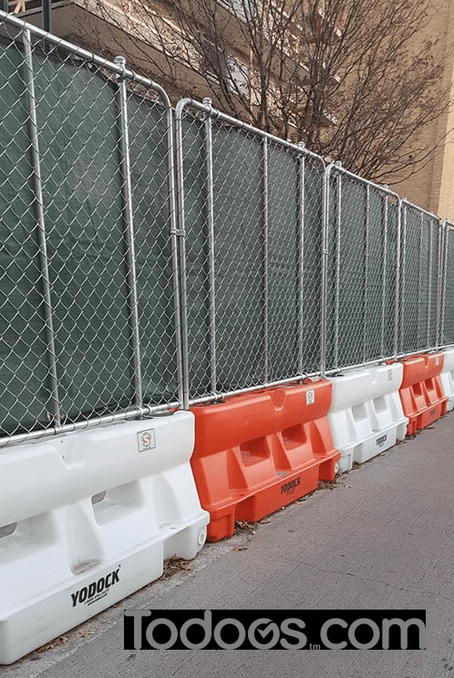 Fence Panels for Plastic Jersey Barriers